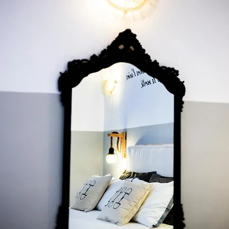 Le Maschere לינה וארוחת בוקר