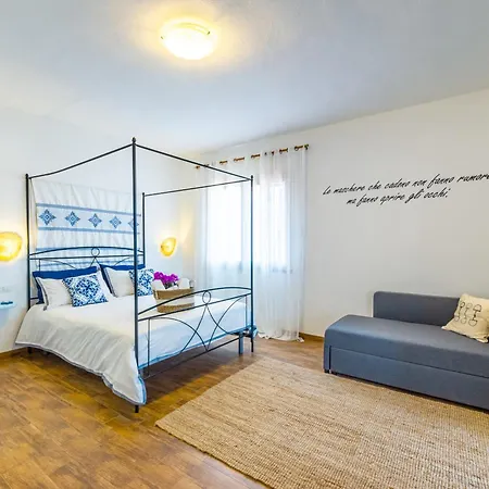 Le Maschere 3* סנטה טרזה גאיורה