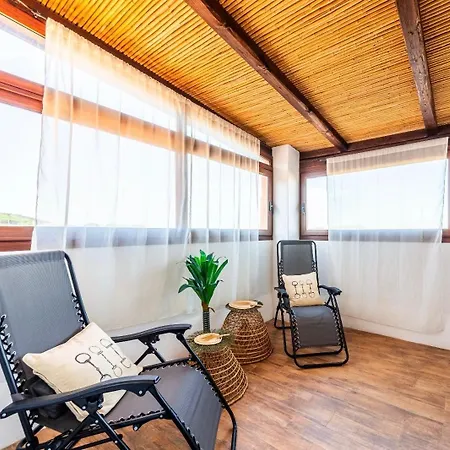 לינה וארוחת בוקר Le Maschere סנטה טרזה גאיורה