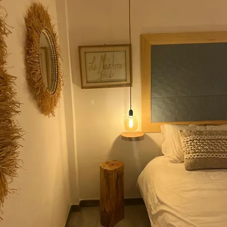 Le Maschere לינה וארוחת בוקר