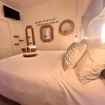 Le Maschere סנטה טרזה גאיורה