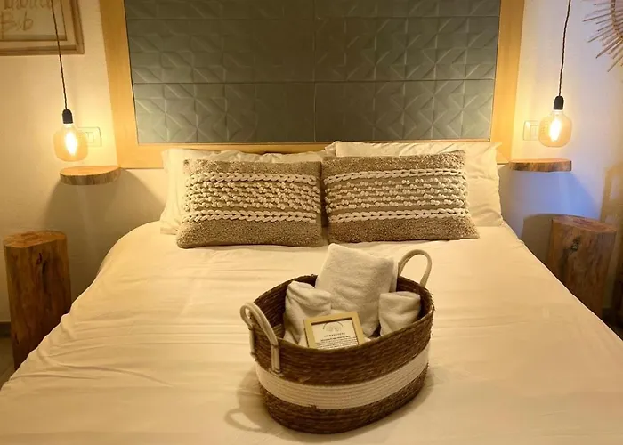 Le Maschere Oda ve Kahvaltı 3*