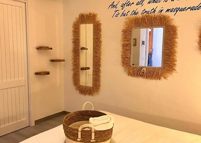 Le Maschere Oda ve Kahvaltı Santa Teresa Gallura